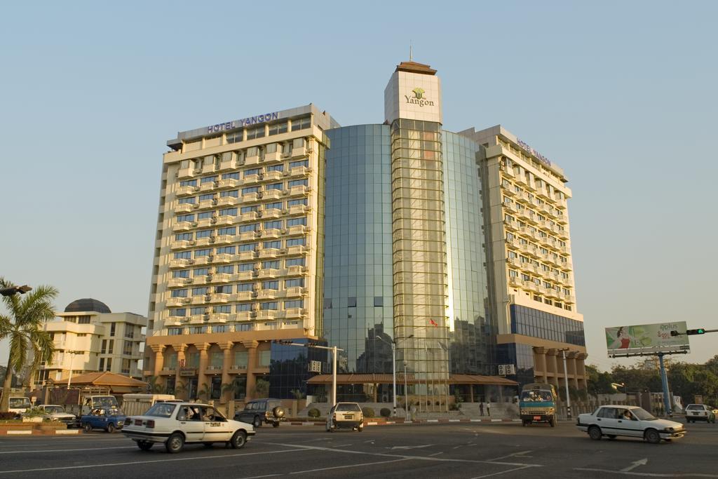 Hotel Янгон Екстер'єр фото