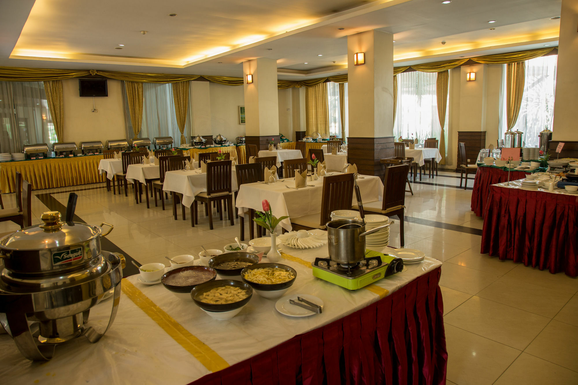Hotel Янгон Екстер'єр фото